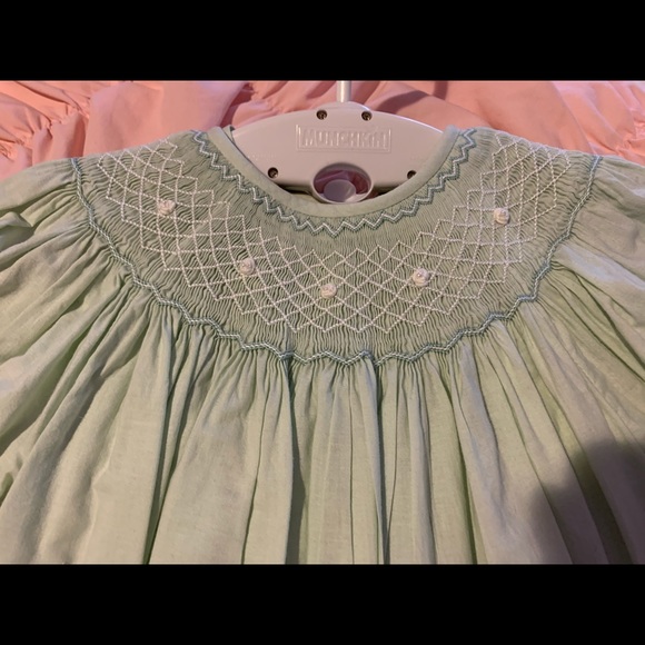 Strasburg green smocked dress size 3 years - Picture 6 of 8